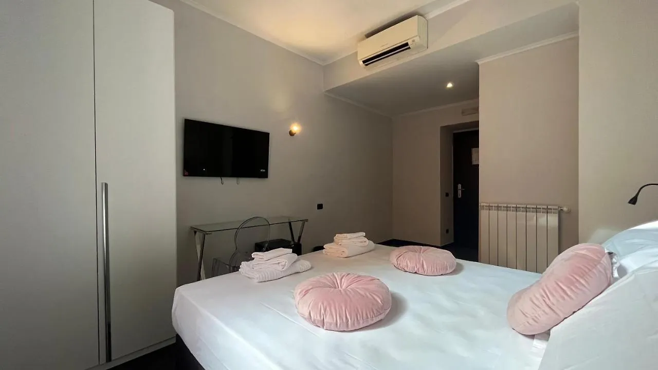 Cloud 9 Hotel Rome